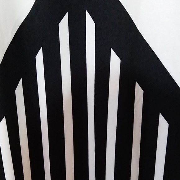 Preowned excellent condition H&M Dress Medium - Picture 5 of 8